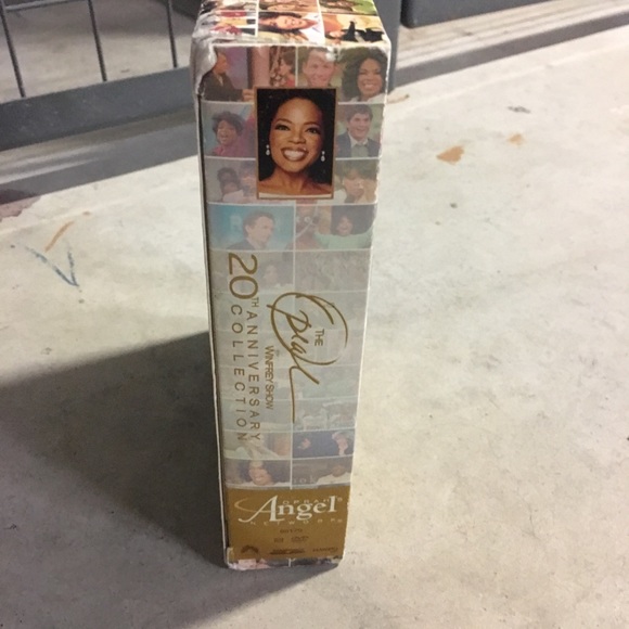 Oprah 20th Anniversary collection - Picture 2 of 5